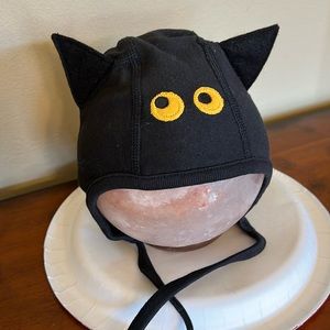 Hanna baby bat knit hat